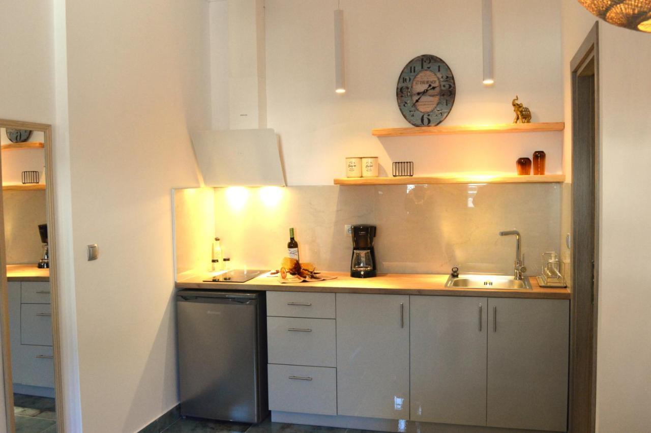 Golden Mile Studio-Apartment Ypsos Eksteriør bilde